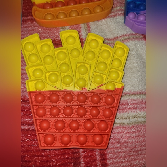 =^Pop it fidgets 7 food - Picture 3 of 9